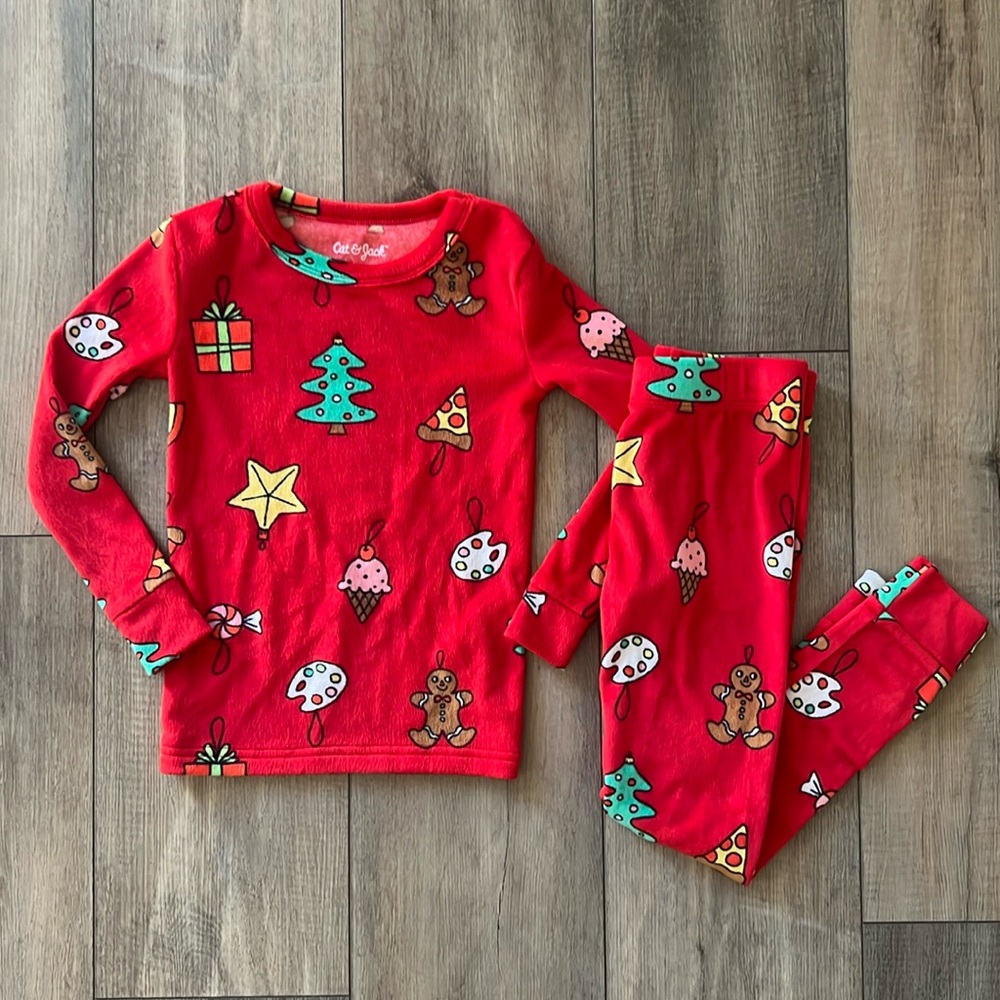 Cat & Jack Snuggly Soft Snug Fit Pajamas - Size 4 - NEVER WORN